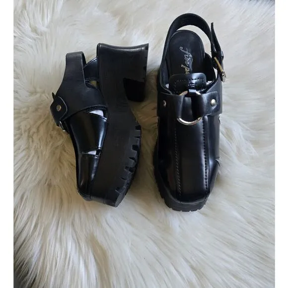 Free People Astoria Black Leather Clogs - New 7.5 US Women's