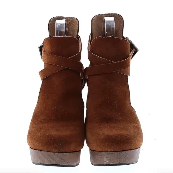 Free People Cedar Clogs 8.5