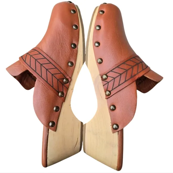 Free People Chloe Leather Clogs, EU 39