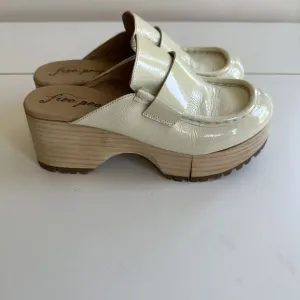 Free‎ People Corbin Platform Loafer Mule Clogs Y2K Patent Leather 8.5 39 Block