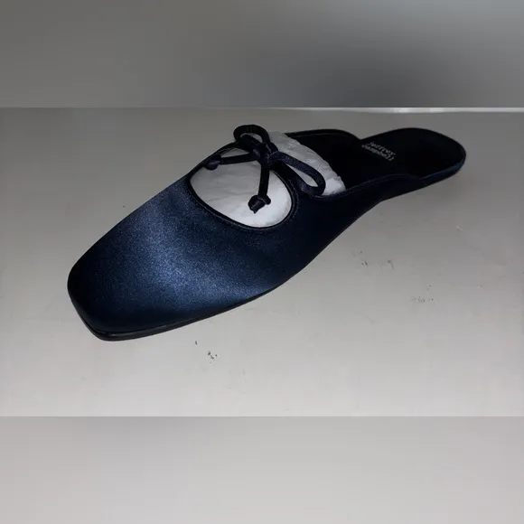 Free People Jeffrey Campbell Elaine Satin Point Ballet Mule 11M Twirl Femme NEW