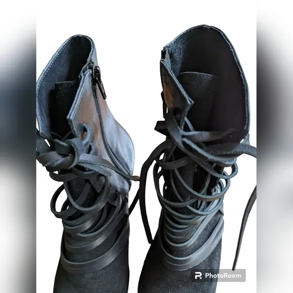 Free People Juliette kitten heel black booties sz EU 40