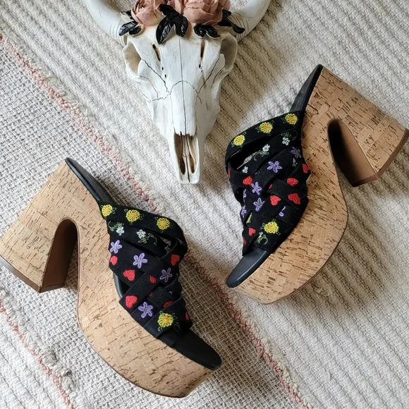 Free People Lisbon Embroidered Woven Suede Kork Platform Mule Nwot