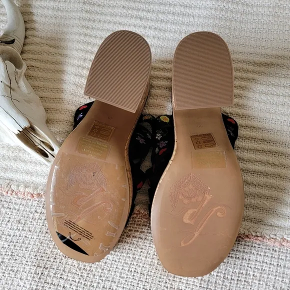Free People Lisbon Embroidered Woven Suede Kork Platform Mule Nwot