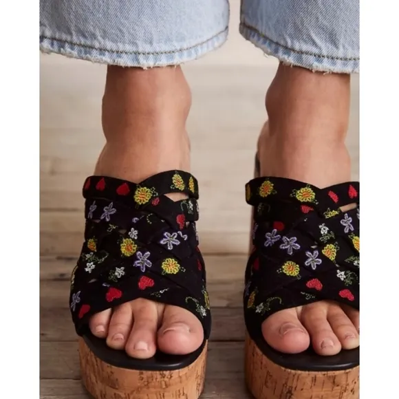 Free People Lisbon Embroidered Woven Suede Kork Platform Mule Nwot