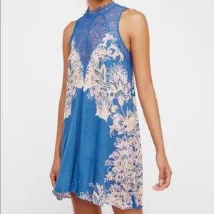 FREE PEOPLE MARSHA FLORAL LACE SLIP DRESS, SIZE XS (NWT).