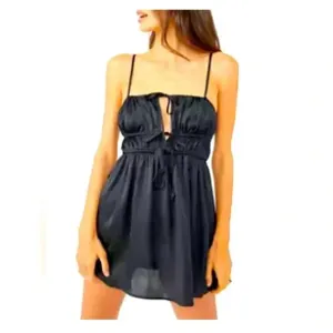 Free People Meant to Be Mini Slip Dress Size M black bohemian 🙌🏻✨⏰💭🤝⌛️NWT