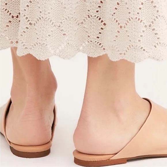 Free People Natural Reese Italian Leather Square Toe Mule Flats Beige EU 40/US 9