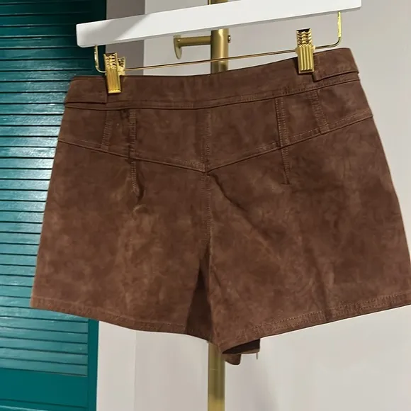 Free People NWT Jada Belted Faux Suede Shorts - 28