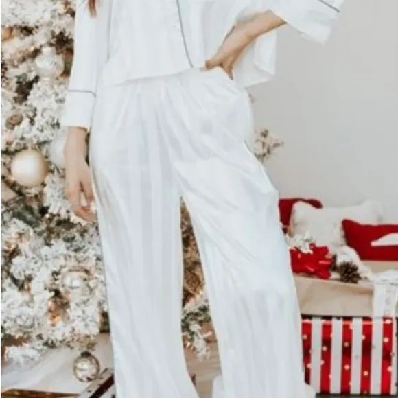 Free People Pajama Party Satin Two Piece Sleep Set EUC Size small
