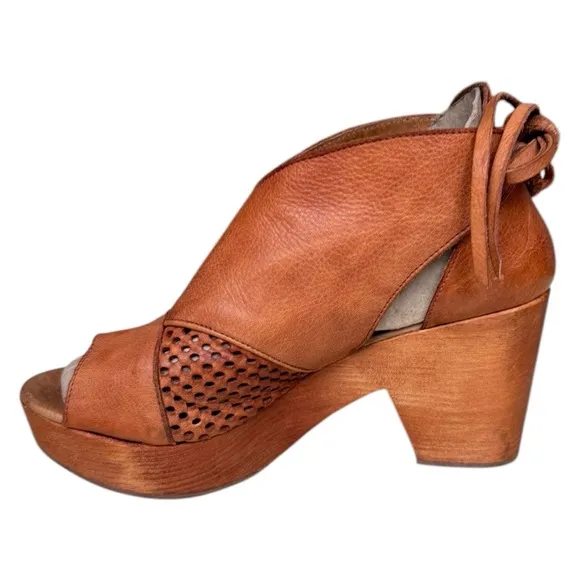Free People Revolver Platform Clog Sandals – Cognac Leather – Size 38 / US 8