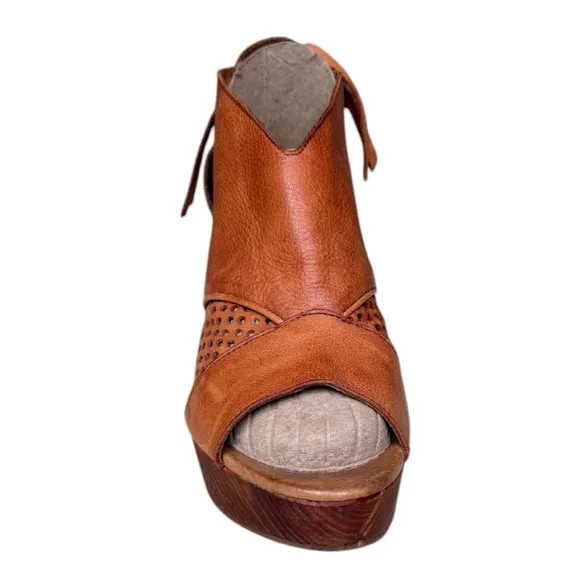 Free People Revolver Platform Clog Sandals – Cognac Leather – Size 38 / US 8