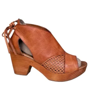 Free People Revolver Platform Clog Sandals – Cognac Leather – Size 38 / US 8