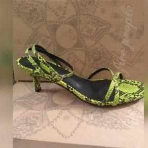 Free People Salina Neon Lime Snake Heels US9