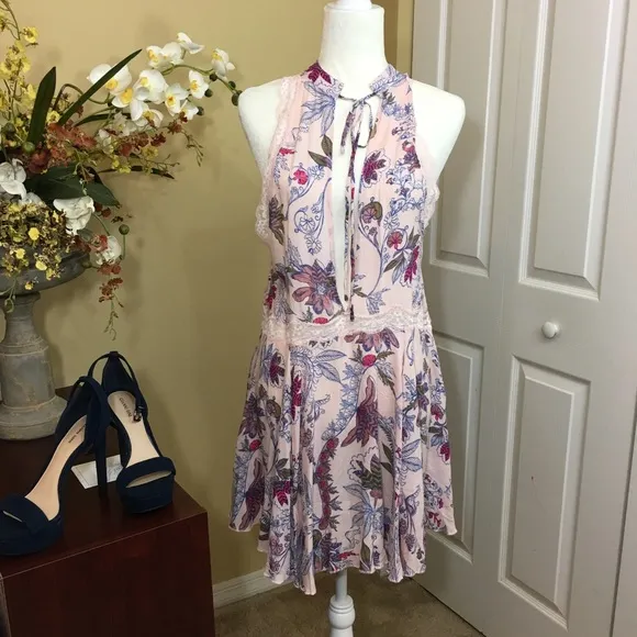 FREE PEOPLE SHE MOVES FLORAL LACE SLIP DRESS, SIZE MEDIUM (NWT)