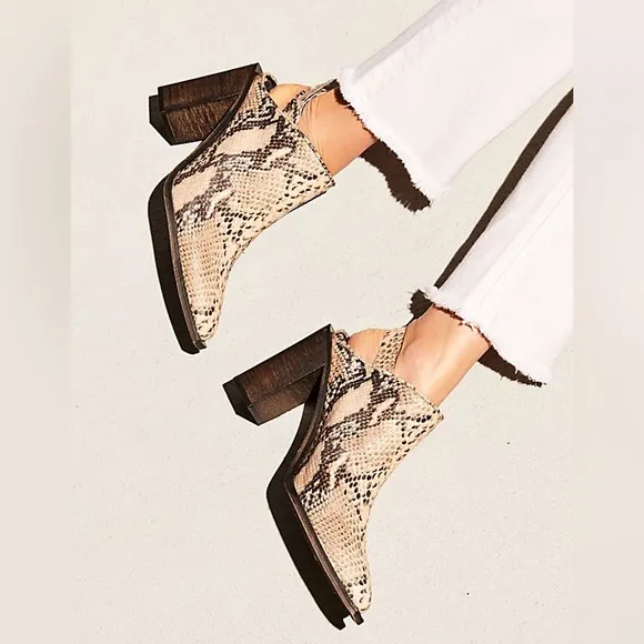 Free People Silver Storm Mules in Snakeskin Leather 6.5