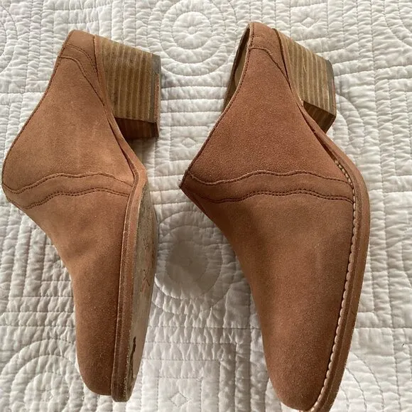 Free People Women's Size 37 New Frontier Western Mules in Camel Suede