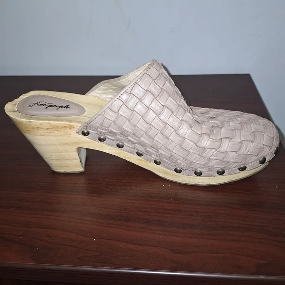 Free People woven mules in a ladies size EU 41 or US 9. Pre-loved