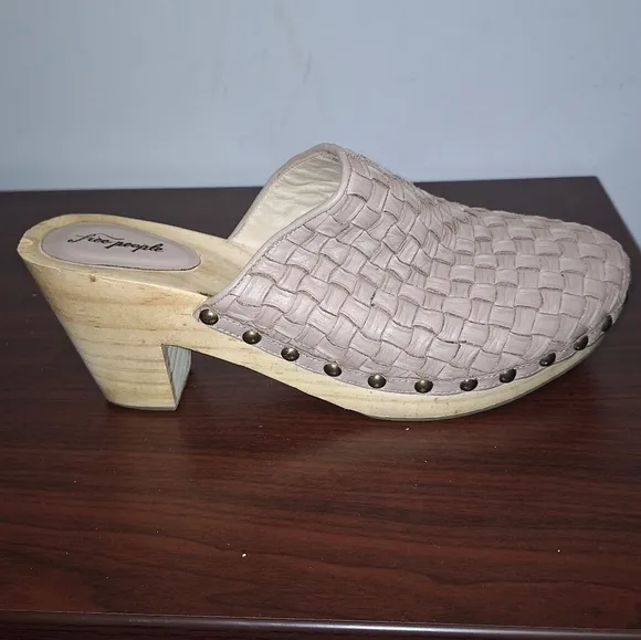 Free People woven mules in a ladies size EU 41 or US 9. Pre-loved
