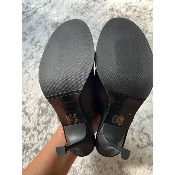 FREE PEOPLE NWOB Leila Heeled Mules