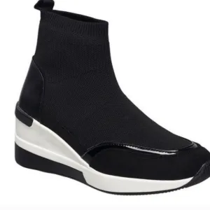 French Connection women's starr wedge sneaker  Black color size 6.0. New with b