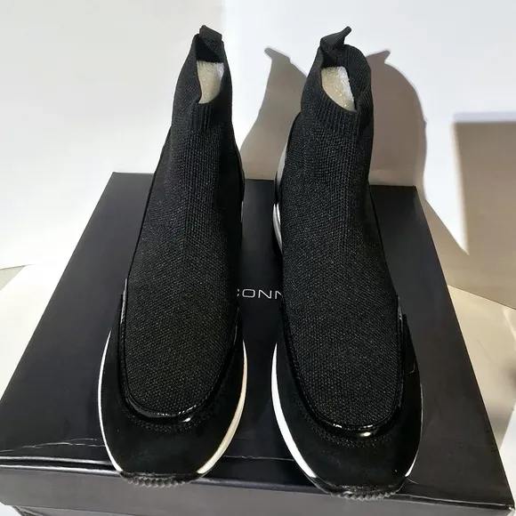 French Connection women's starr wedge sneaker  Black color size 6.0. New with b