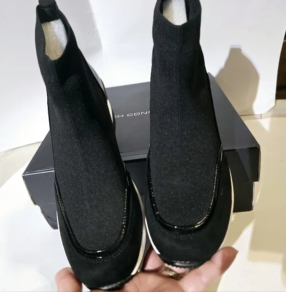 French Connection women's starr wedge sneaker  Black color size 7.5. New with b
