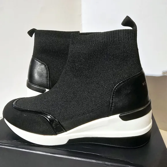 French Connection women's starr wedge sneaker  Black color size 8. New with box