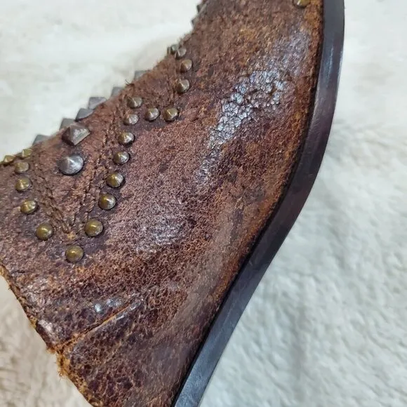 Frye and Co Chocolate Brown Distressed Leather Studded Heel Mules Clog Women 7.5