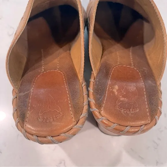 FRYE Boots Charlotte Flower Tan Leather Mules Clogs Women's Shoes Size 6