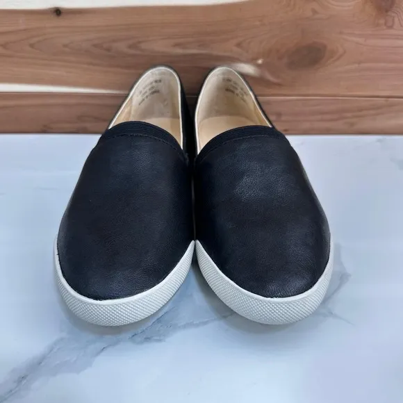 FRYE Melanie Women's Black Leather Slip On Sneaker  Flats Spring Shoes Size 7.5