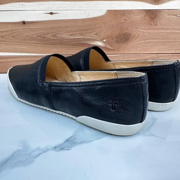 FRYE Melanie Women's Black Leather Slip On Sneaker  Flats Spring Shoes Size 7.5
