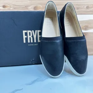 FRYE Melanie Women's Black Leather Slip On Sneaker  Flats Spring Shoes Size 7.5