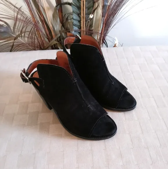 Frye Suede Courtney Slingback Peep Toe Mules