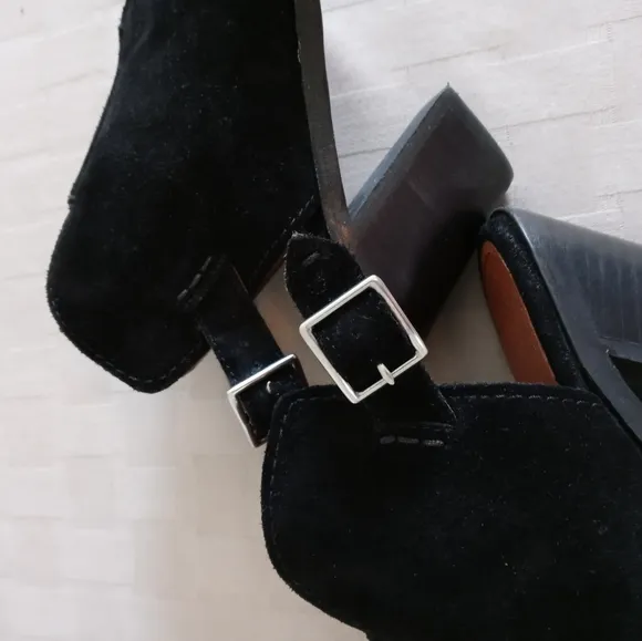 Frye Suede Courtney Slingback Peep Toe Mules