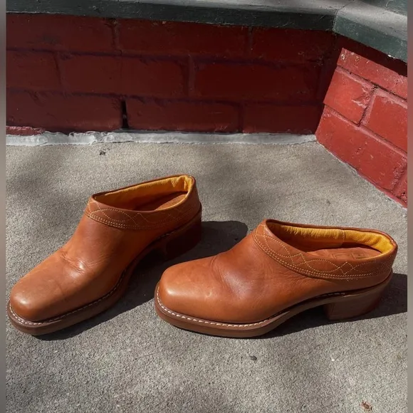 FRYE vintage British Tan Leather Square Toe campus Western Mules Slip On Shoes