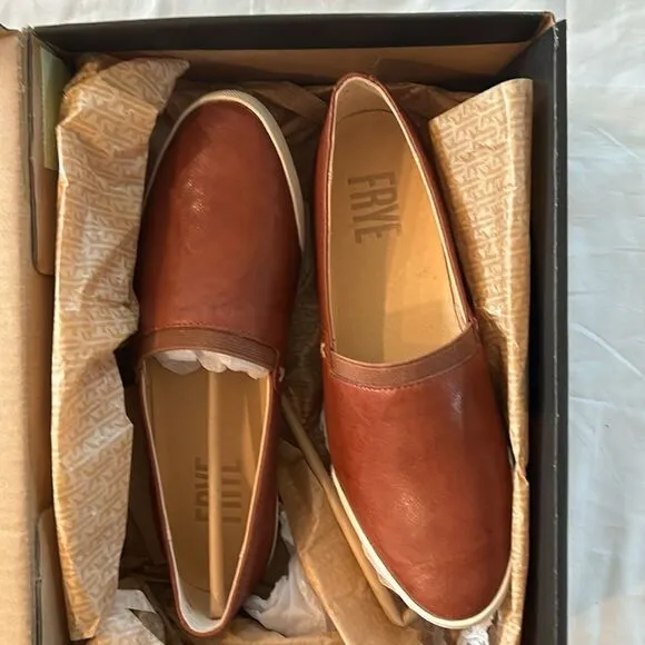 Frye Women's Melanie Slip On Leather Sneakers, Brown, Size 8, NWT