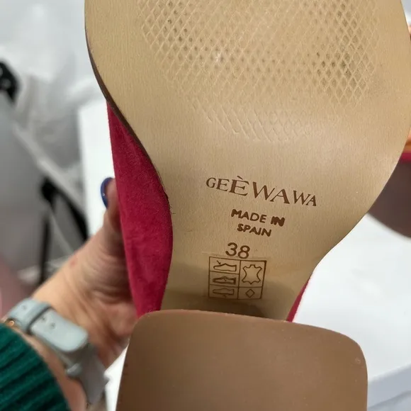 Geewawa Anthropologie berry color block heel mules, worn once, euro size 38