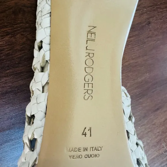 Gently worn (once!) handmade in Italy Neil J. Rodgers white leather heels