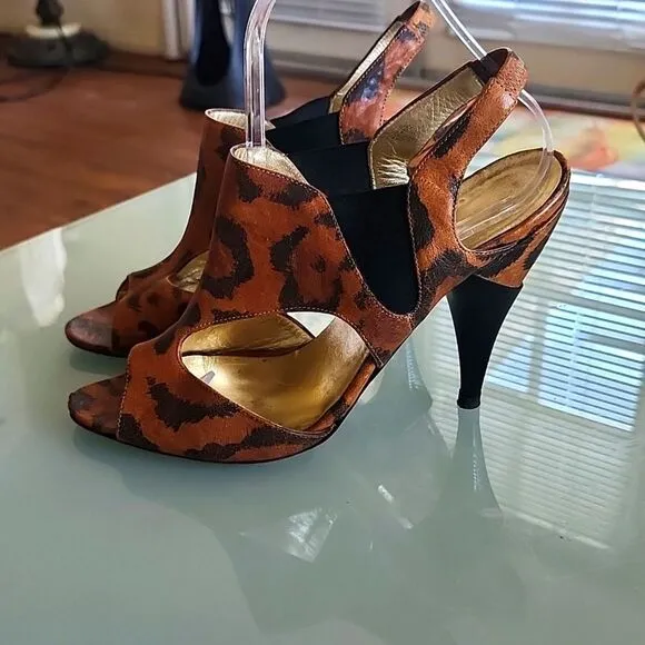 Georgina Goodman Leather Animal Print Heels