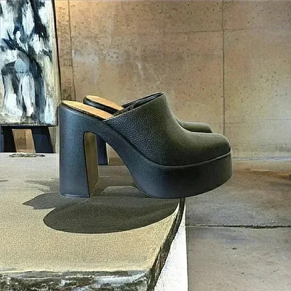 Gianni Bini Slip On Clog Mules Black Leather Block Heel Platform 9.5