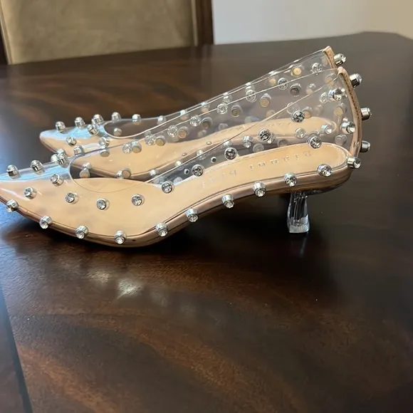 Gianni BiniRenzlee Clear Studded Vinyl Kitten Heels.