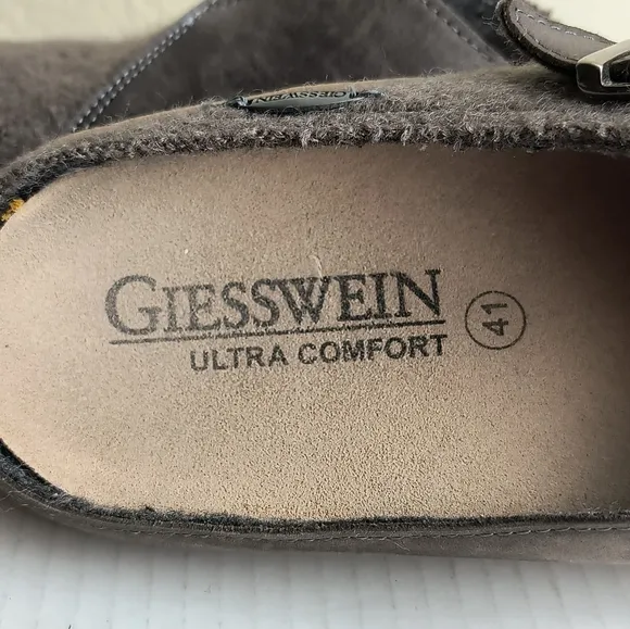 Giesswein Brown Clogs with Wool Upper and Adjustable Strap Unisex W-10/ M-8