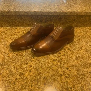 GIORGIO BRUTINI Tan &amp; Brown Leather Lace Up Cap Toe Oxfords Men’s Size 10.5 EEUC
