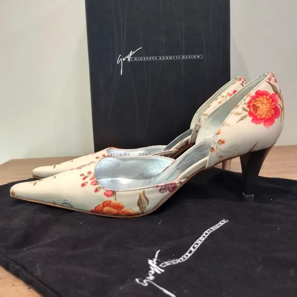 Giuseppe Zanotti ivory floral d'orsay pointed toe kitten heels 36 $895