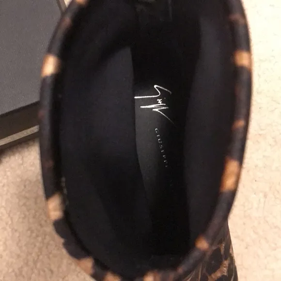 Giuseppe Zanotti stretch leopard kitten heels