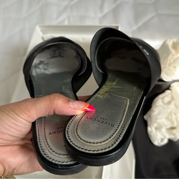 Givenchy Bedford Flat Mules Size Sz 9/39