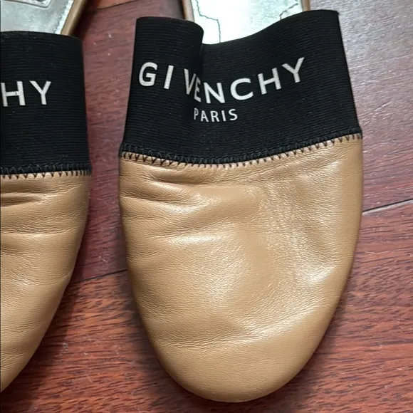 Givenchy Women's Bedford Flat Mules (Cream) with DUST BAGS