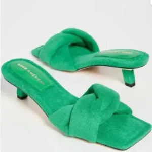Good American Green Terry Cloth Kickstand Kitten Heel size 10
