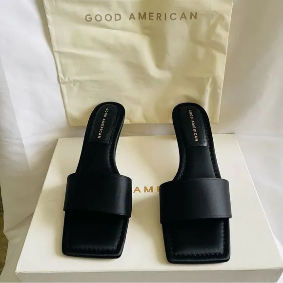 Good American Kickstand Slide Sandal In Black Size 7